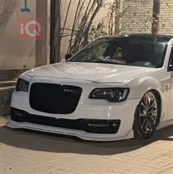 کرایسلەر 300